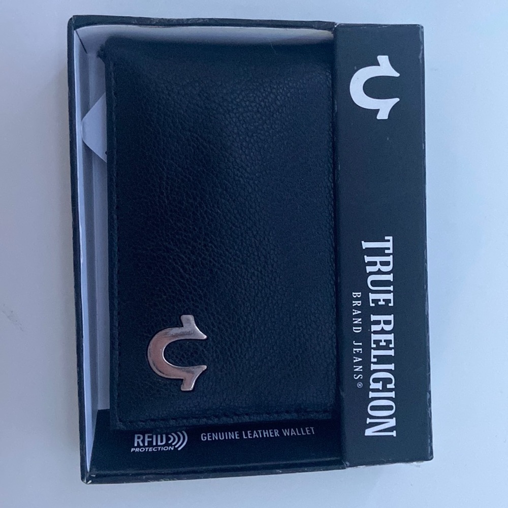 True Religion Bi Fold Leather Wallet
